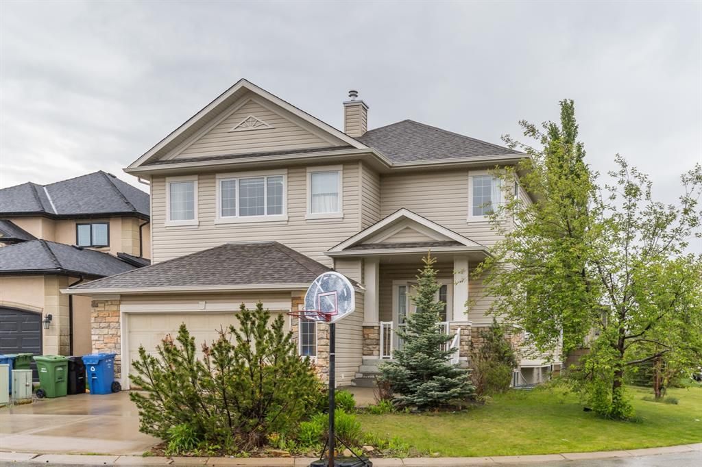I have sold a property at 250 Elmont BAY SW in Calgary
